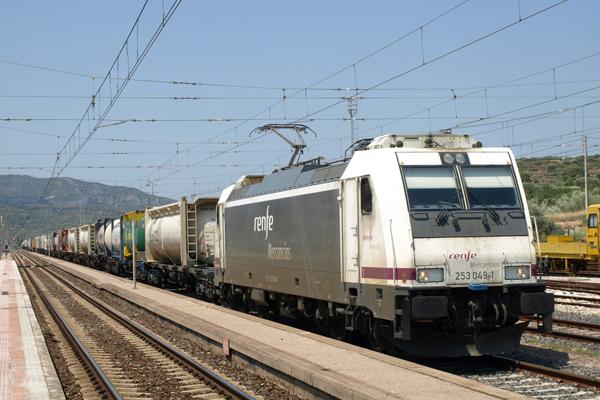 Convensa adjudicataria del contrato de adaptación de la Línea Sagunto-Teruel-Zaragoza para la circulación de trenes de mercancías