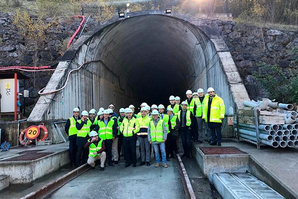 FCC Construcción presente na visita das autoridades ao projeto ferroviário Variante de Pajares